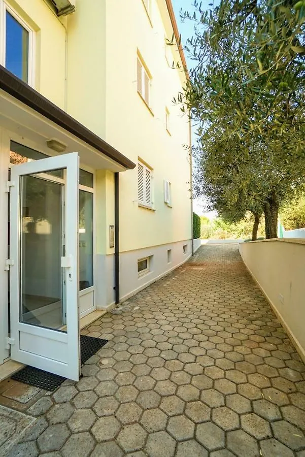 Biljana Apartamento Savudrija 0*,  Croácia